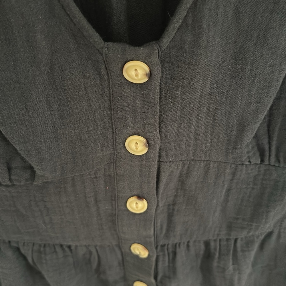 Universal Thread romper - Picture 3 of 3